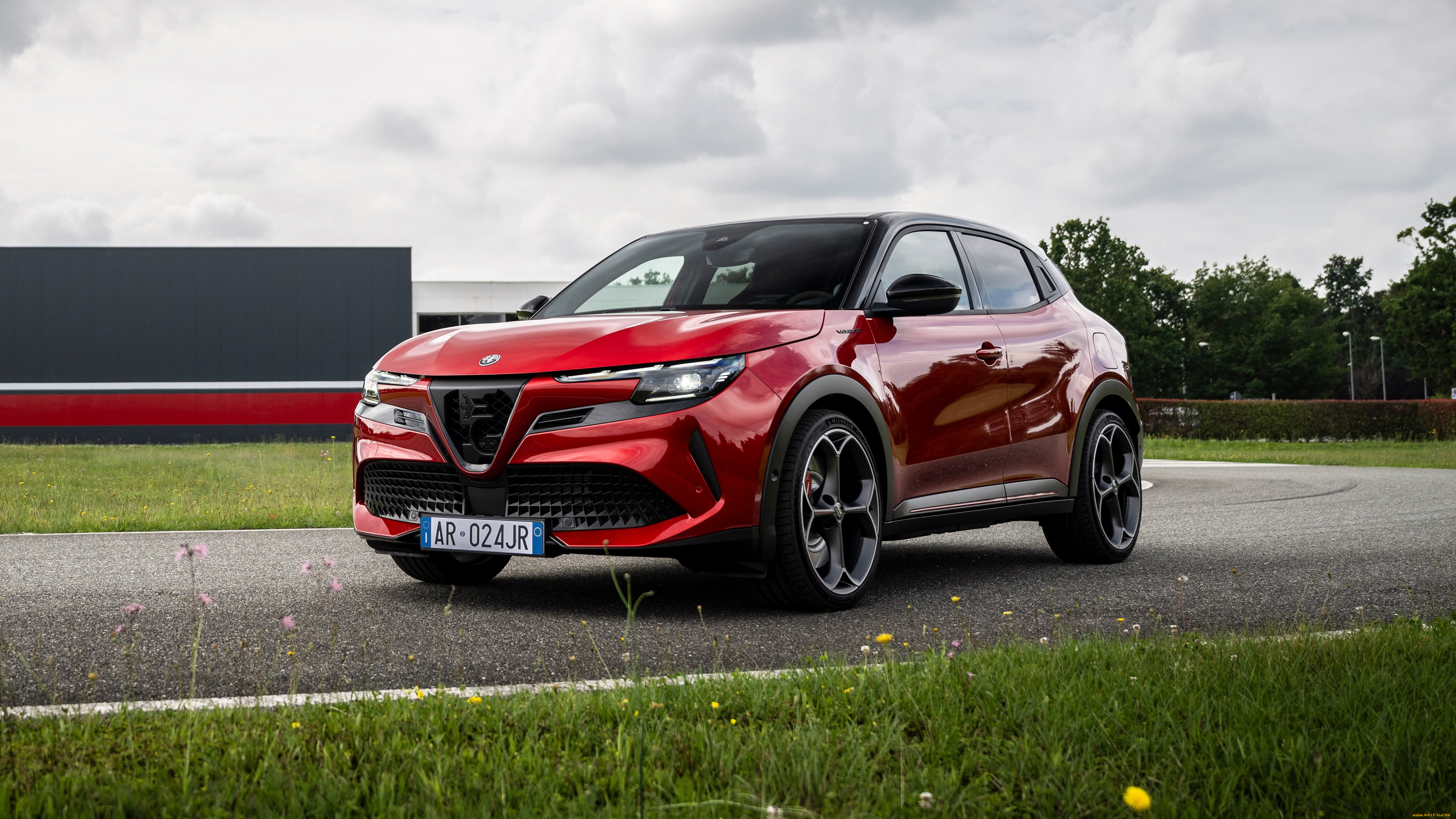 , alfa romeo, alfa, romeo, junior, elettrica, veloce, 2024, red, cherry